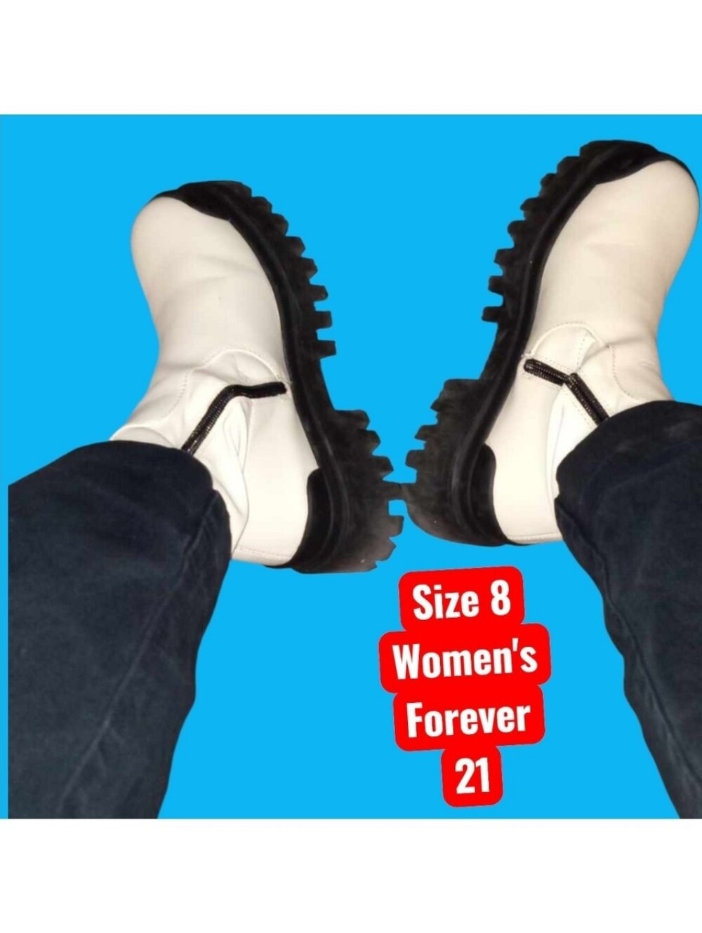 Forever 21 Women’s 8 Beige/Black Ankle Bootie Leather Zip Lug Sole Round Toe